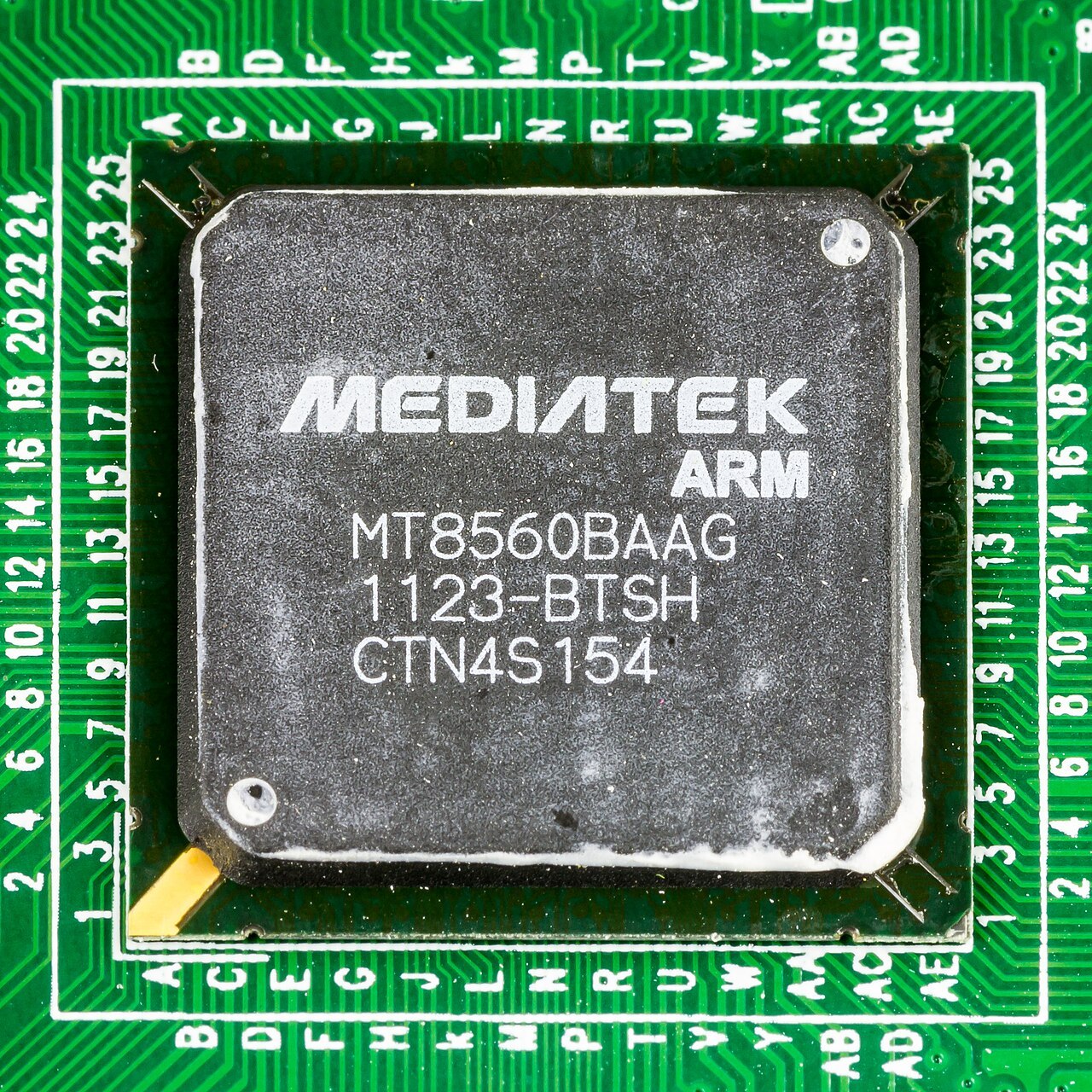MediaTek Dimensity 9600 Pro: анонс 2-нм чипа и ИИ-модели до 30 млрд параметров